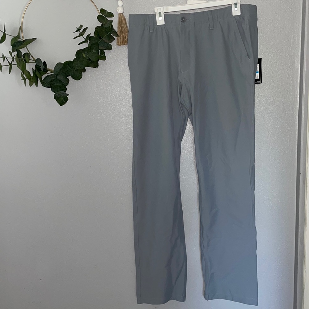 Men’s Under Armour Straight legged Pants
